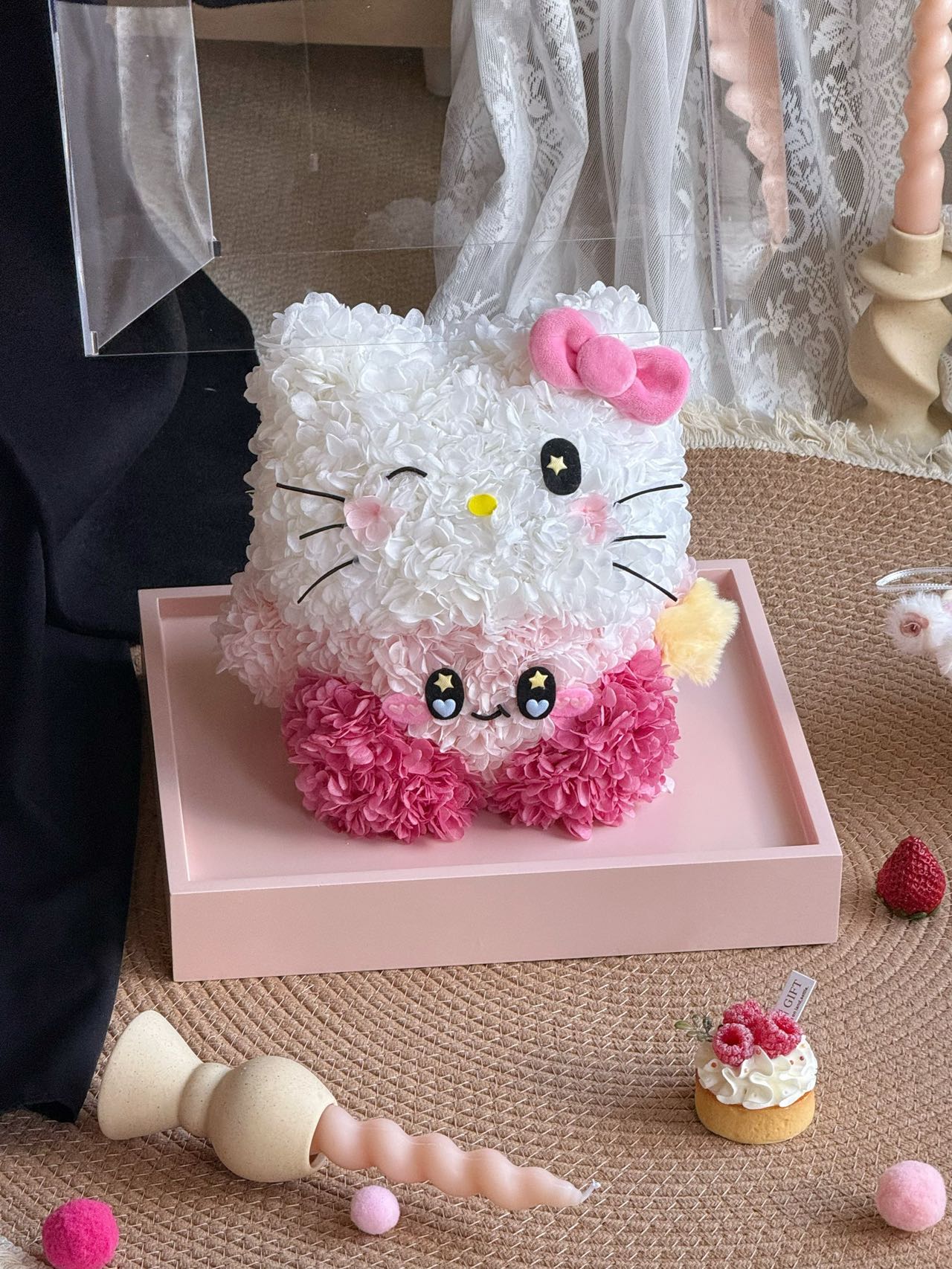 Eternal Rose Gift Box Real Flower Eternal Flower Luxury Birthday Gift Wedding Proposal Anniversary Gift Valentine's Day Gift Mother's Day GiftKitty Headgear Kirby