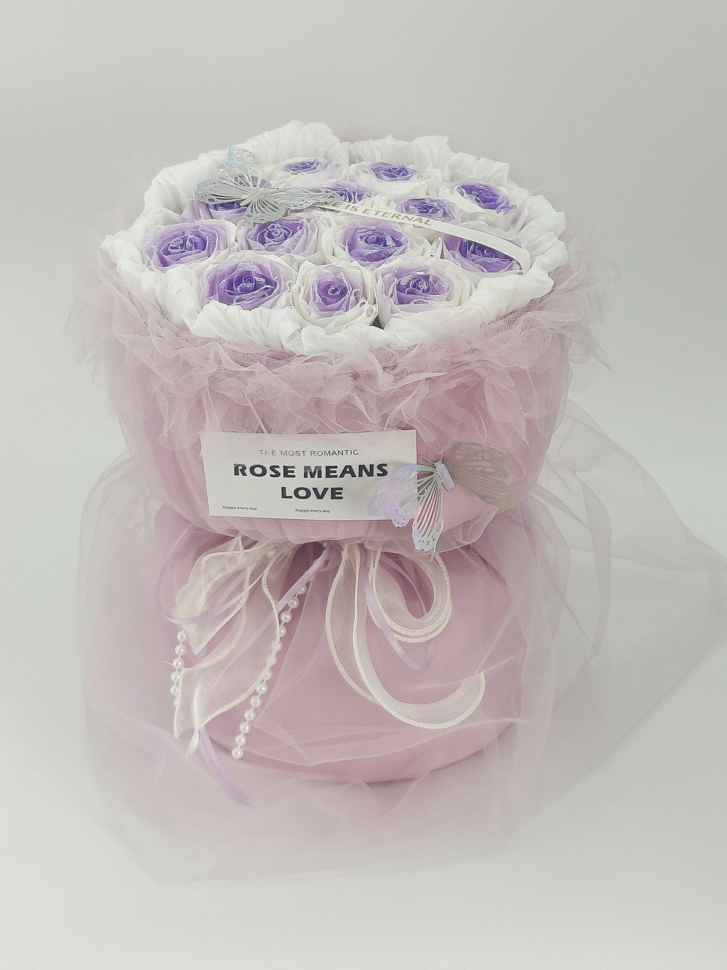 Handmade simulated flower bouquet gift eternal flower with gift box bag Mother's Day gift rose birthday gift graduation season gift