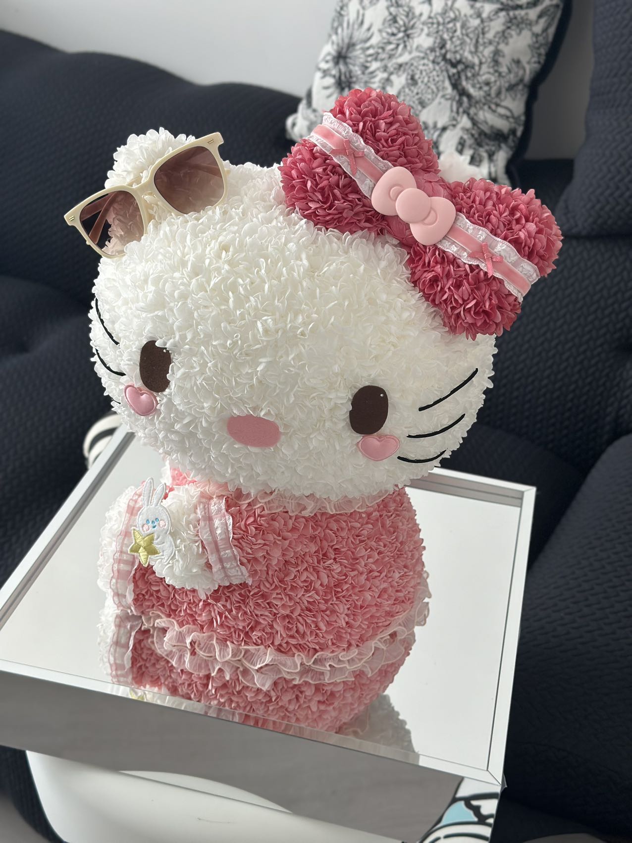 Eternal Rose Gift Box Real Flower Eternal Flower Luxury Birthday Gift Wedding Proposal Anniversary Gift Valentine's Day Gift Mother's Day GiftHello Kitty