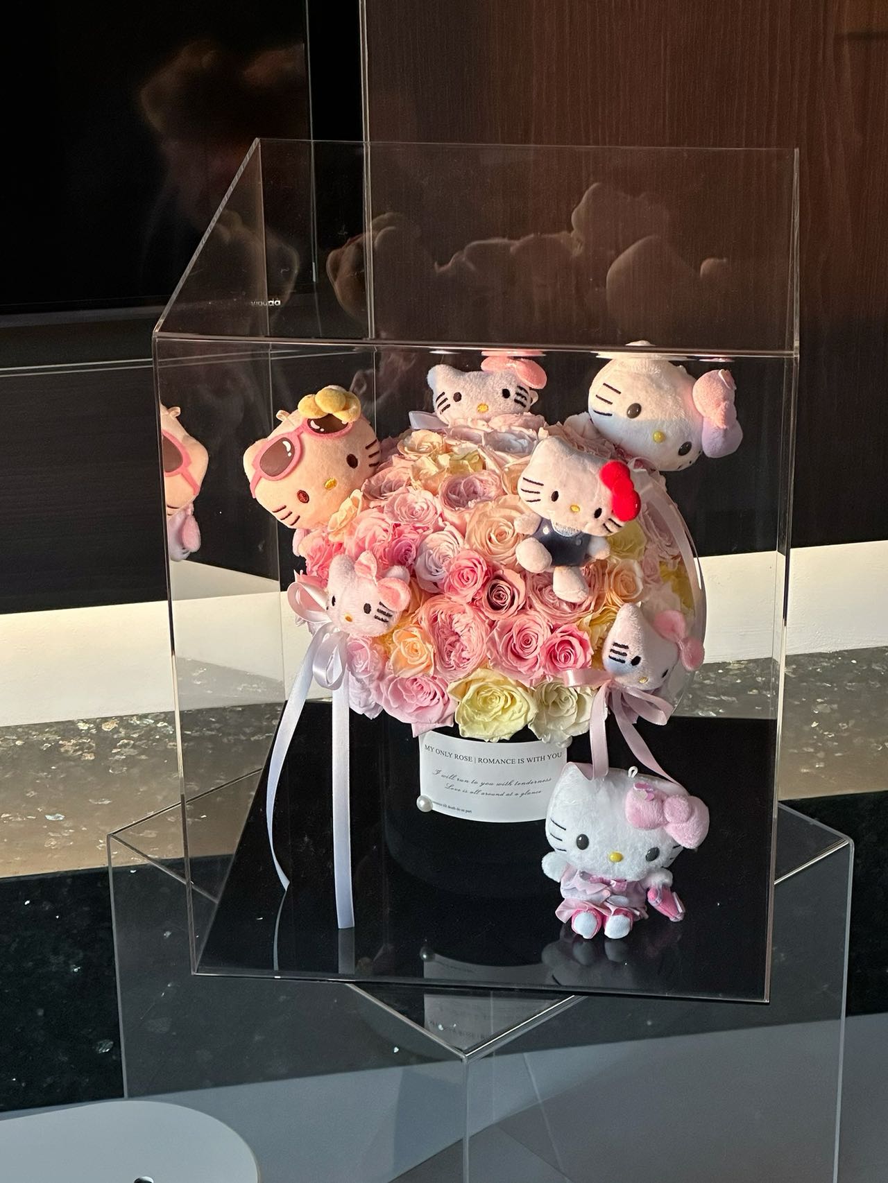 Eternal Rose Gift Box Real Flower Eternal Flower Luxury Birthday Gift Wedding Proposal Anniversary Gift Valentine's Day Gift Mother's Day Giftdoll hug bucket