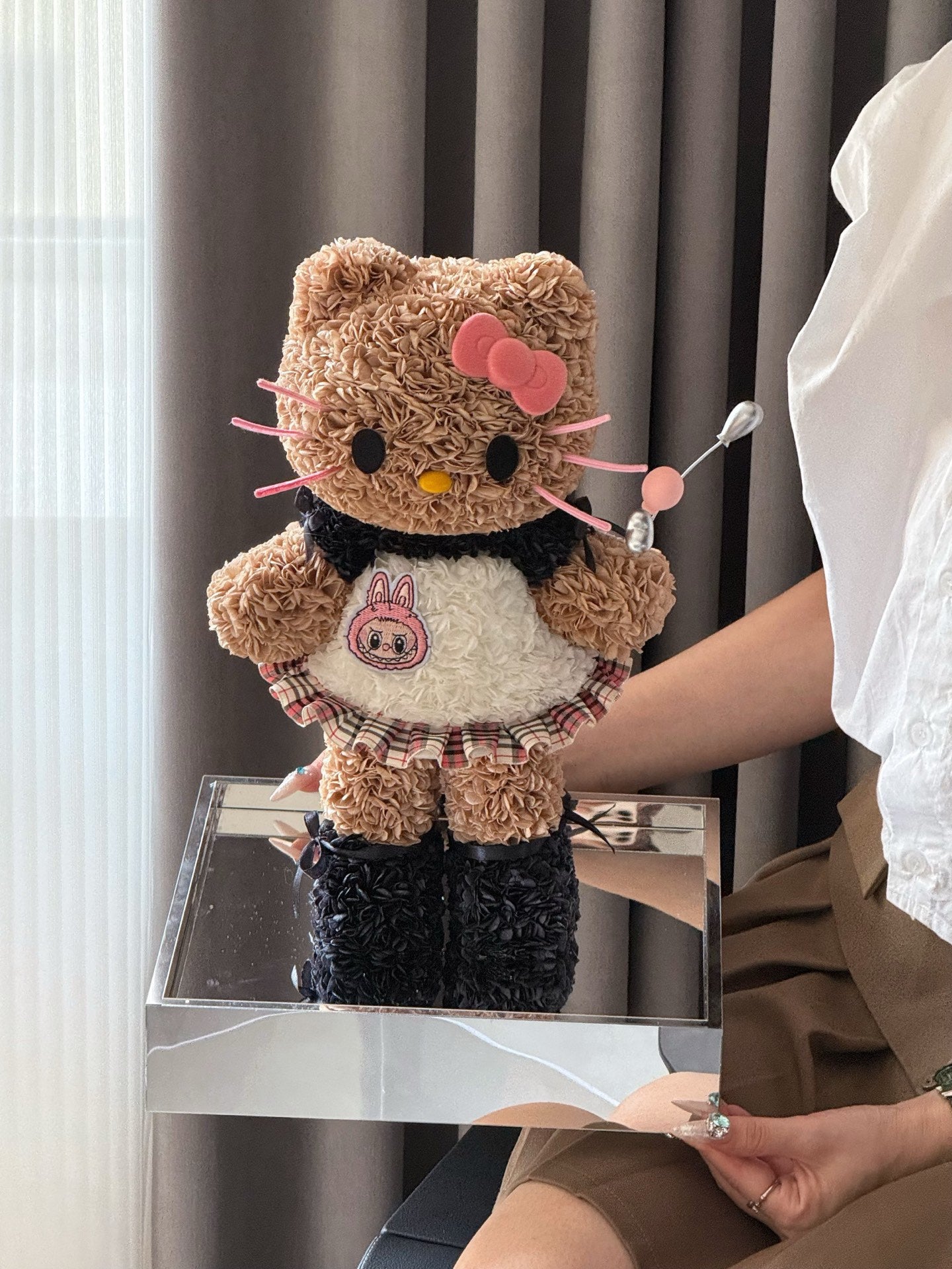 Preserved Rose Gift Box Hello Kitty Real Flower Preserved Flower Luxury Birthday Gift Wedding Proposal Anniversary Gift Valentine's Day Gift Mother's Day Gift Children's Day Gift
