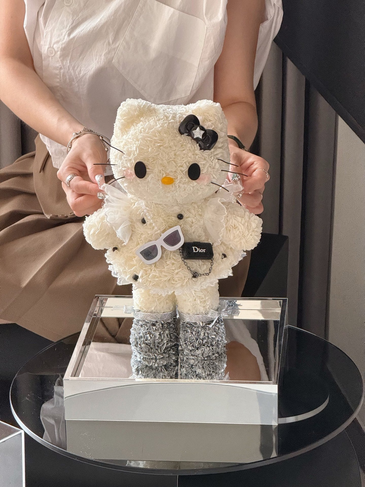 Preserved Rose Gift Box Hello Kitty Real Flower Preserved Flower Luxury Birthday Gift Wedding Proposal Anniversary Gift Valentine's Day Gift Mother's Day Gift Children's Day Gift
